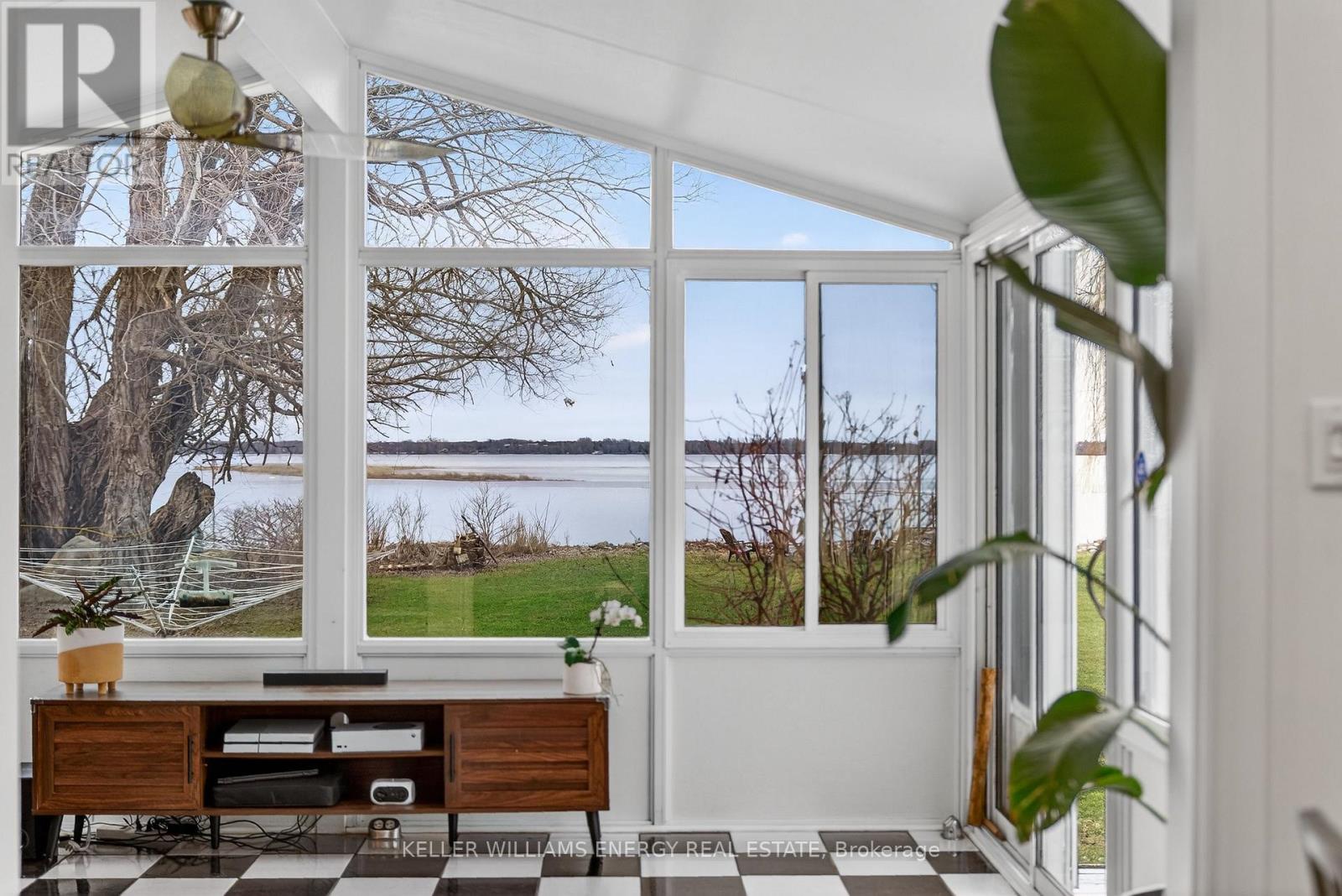 602 Hiscock Shores Road, Prince Edward County, Ontario  K0K 1L0 - Photo 13 - X12950724