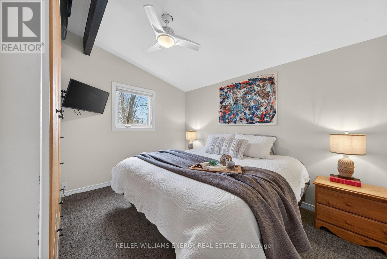 602 Hiscock Shores Road, Prince Edward County, Ontario  K0K 1L0 - Photo 22 - X12950724