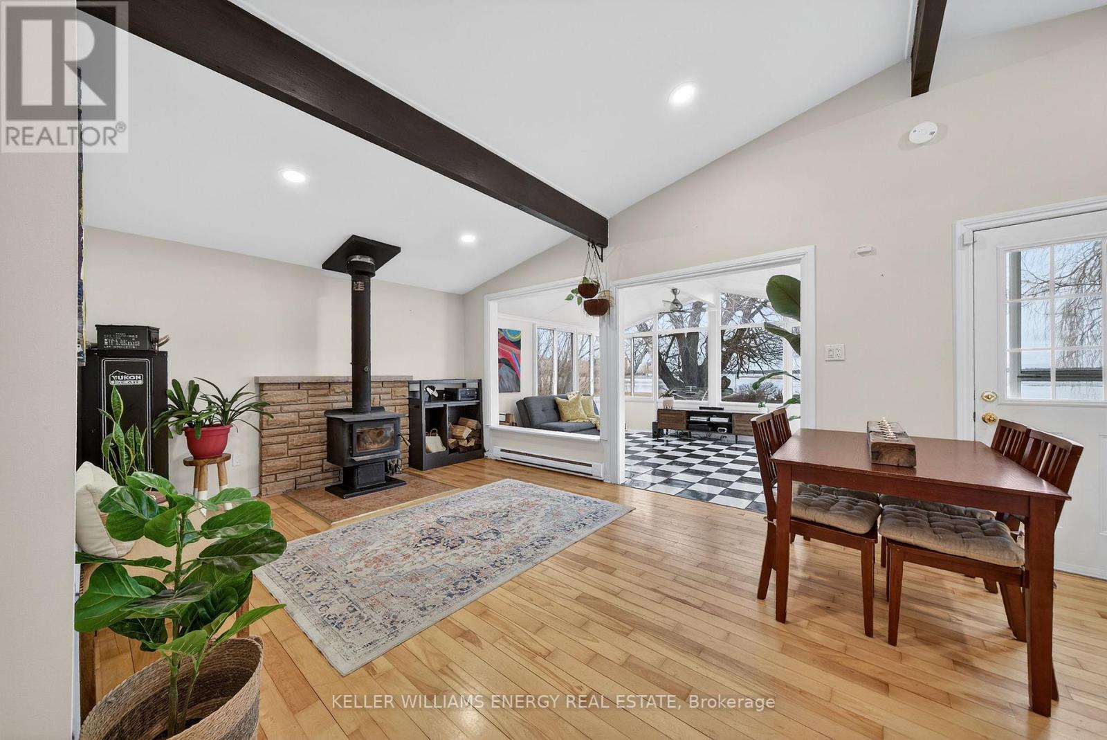 602 Hiscock Shores Road, Prince Edward County, Ontario  K0K 1L0 - Photo 17 - X12950724