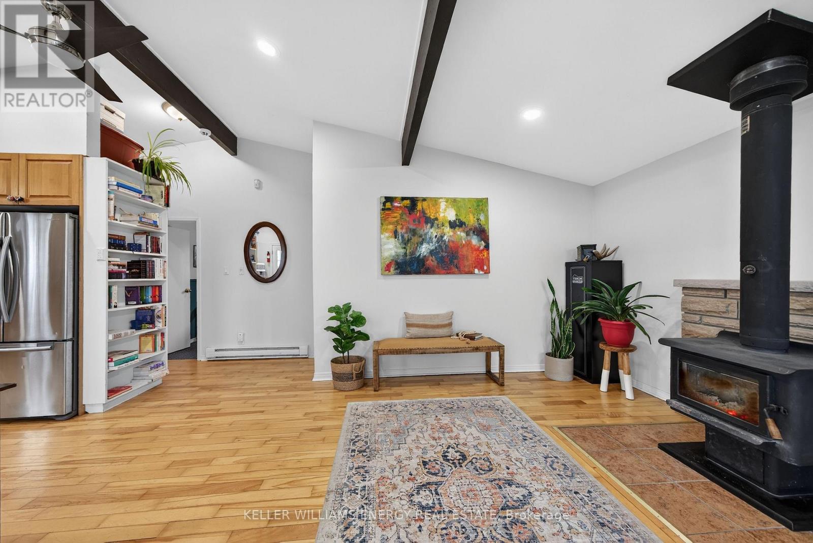 602 Hiscock Shores Road, Prince Edward County, Ontario  K0K 1L0 - Photo 20 - X12950724