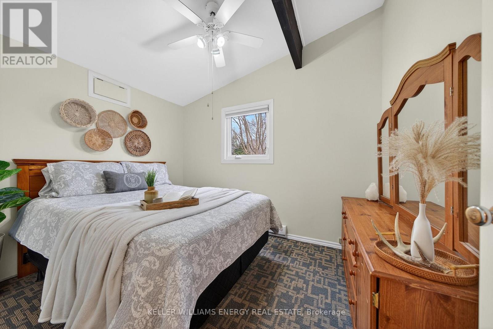 602 Hiscock Shores Road, Prince Edward County, Ontario  K0K 1L0 - Photo 27 - X12950724