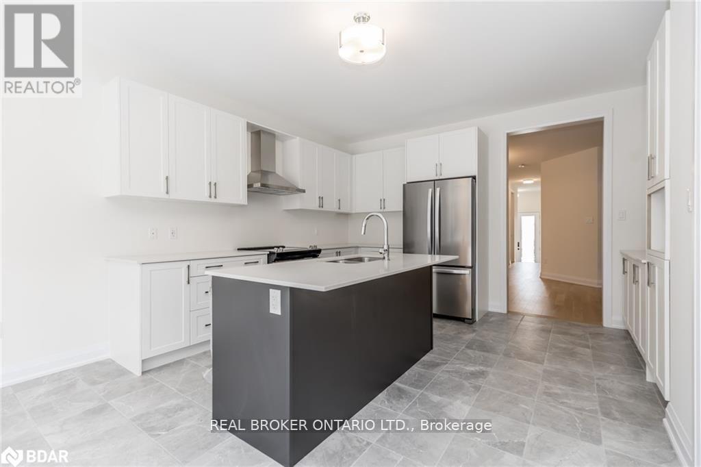 11 Sweet Cicely Street, Springwater, Ontario  L9X 2C7 - Photo 7 - S12953534