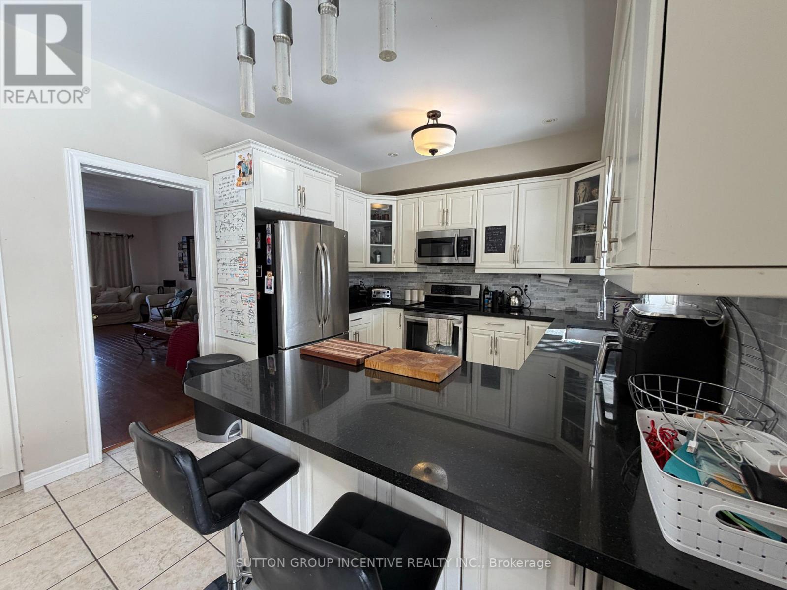 1 Buman Court, Barrie, Ontario  L4N 0L3 - Photo 16 - S12953700