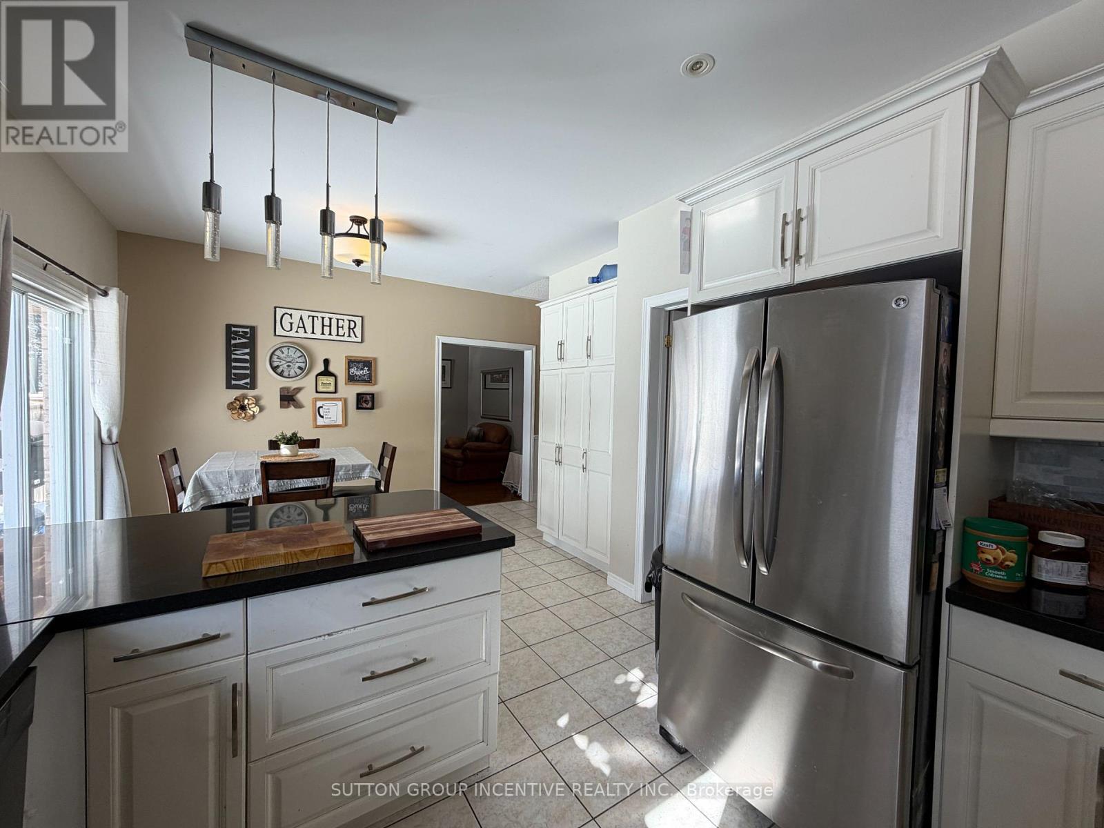 1 Buman Court, Barrie, Ontario  L4N 0L3 - Photo 17 - S12953700