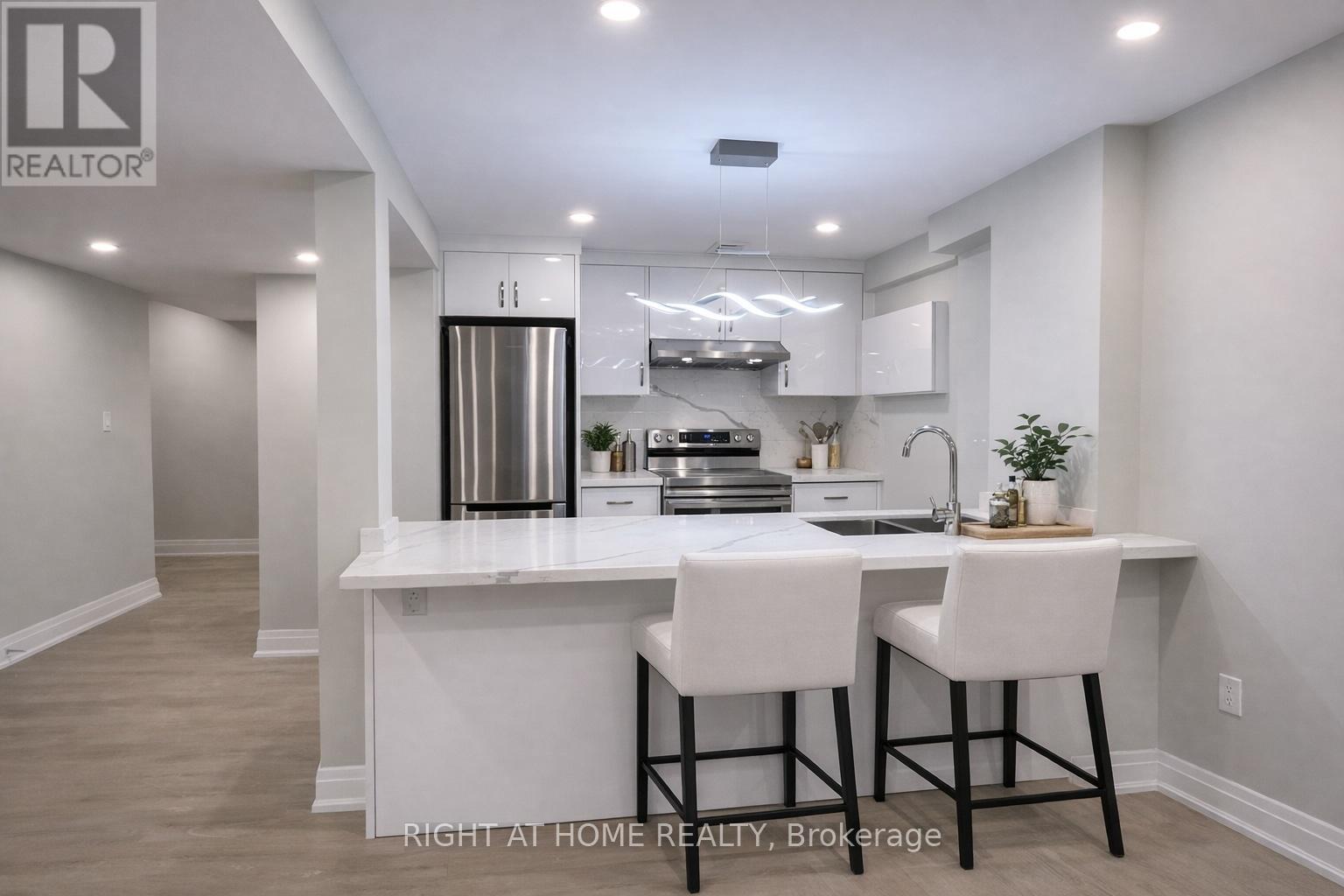 Lower - 3551 Autumnleaf Crescent, Mississauga, Ontario  L5L 1K6 - Photo 2 - W12953542