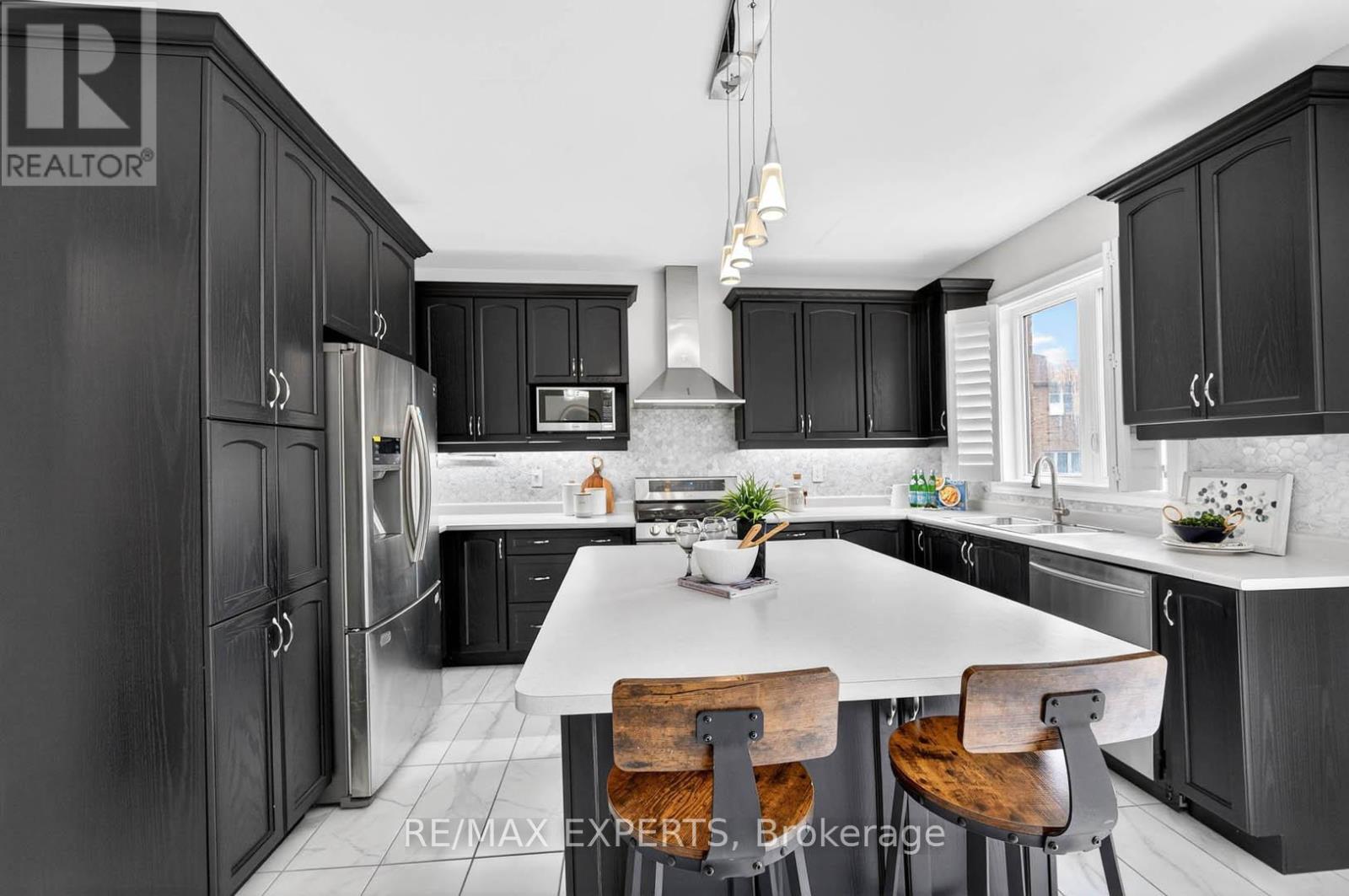 31 Gillis Road, Brampton, Ontario  L7A 4V6 - Photo 10 - W12953566