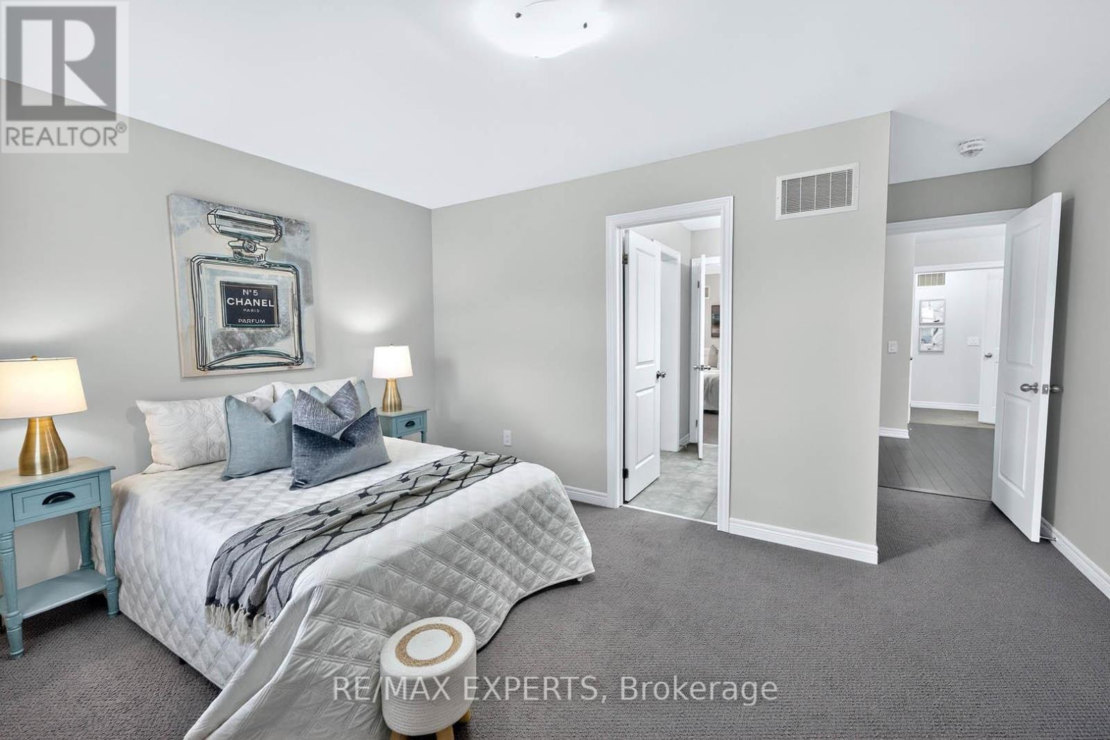 31 Gillis Road, Brampton, Ontario  L7A 4V6 - Photo 19 - W12953566