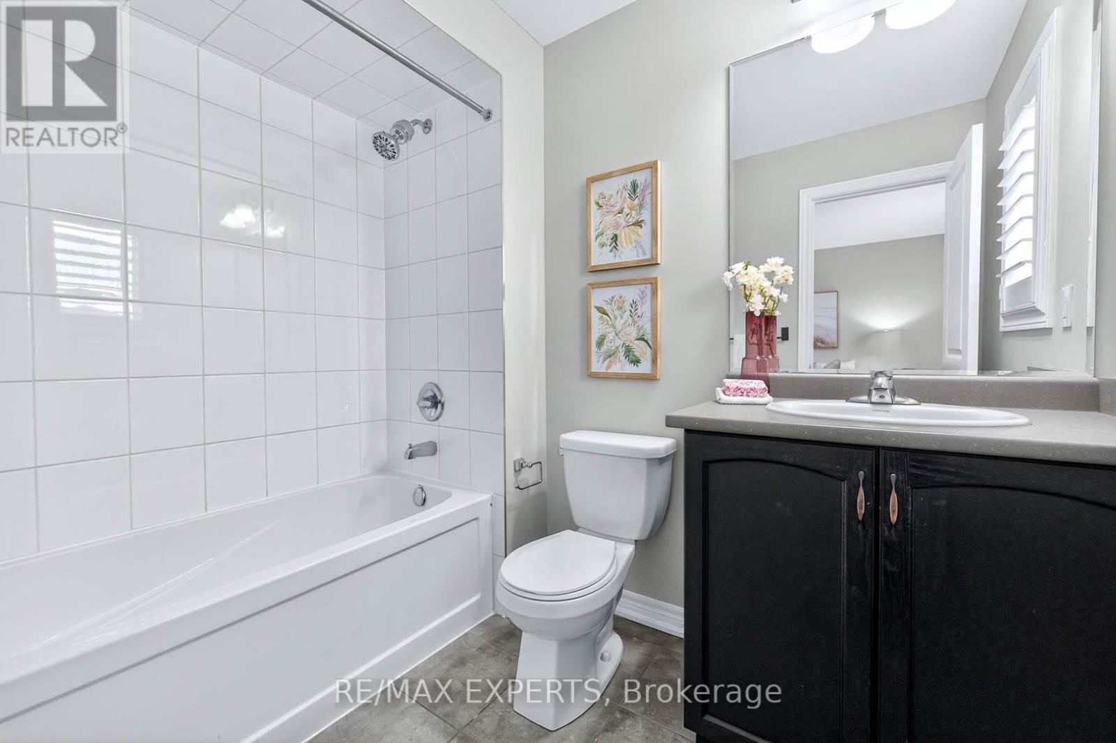 31 Gillis Road, Brampton, Ontario  L7A 4V6 - Photo 26 - W12953566