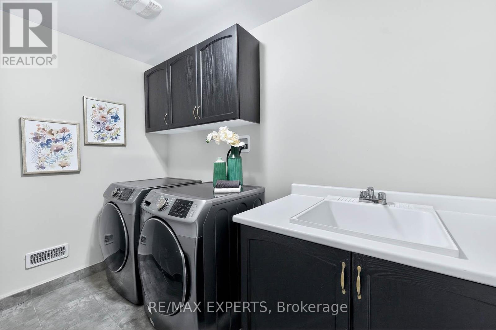 31 Gillis Road, Brampton, Ontario  L7A 4V6 - Photo 27 - W12953566