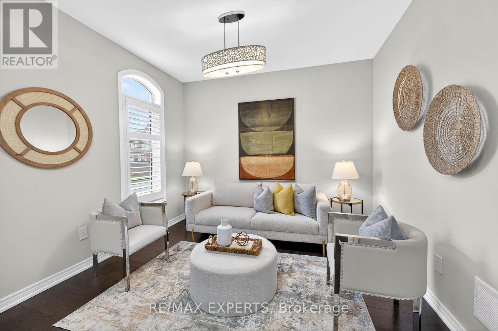 31 Gillis Road, Brampton, Ontario  L7A 4V6 - Photo 3 - W12953566