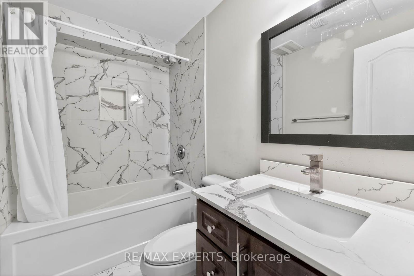 31 Gillis Road, Brampton, Ontario  L7A 4V6 - Photo 35 - W12953566