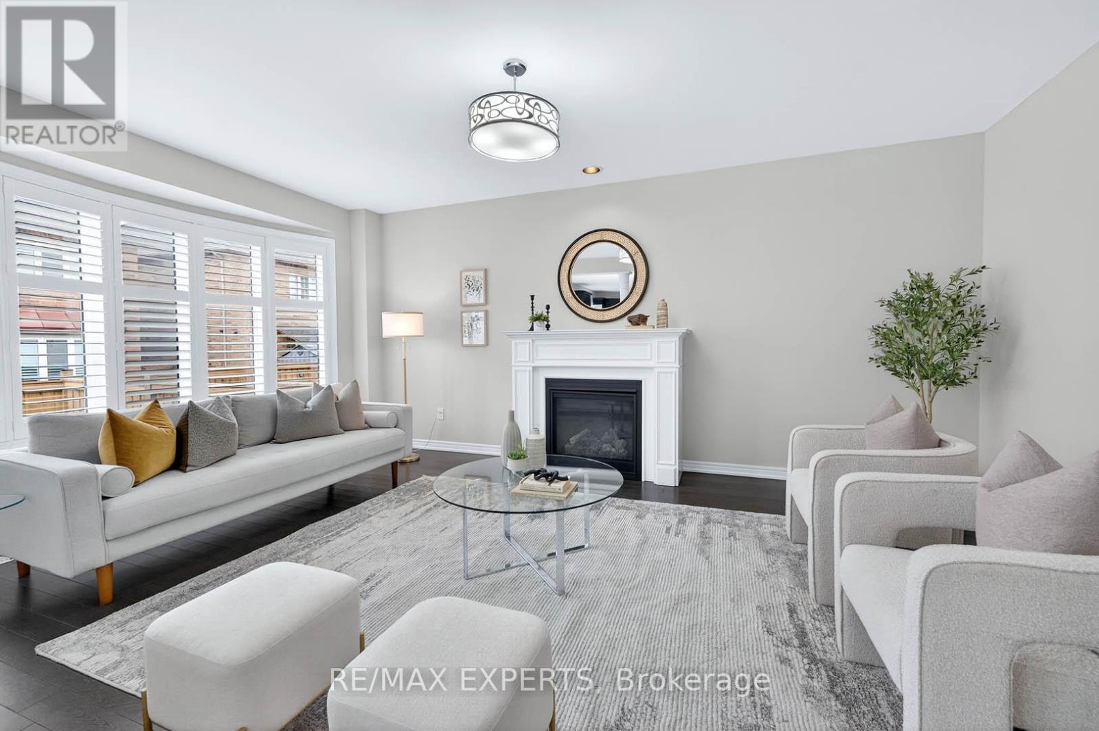 31 Gillis Road, Brampton, Ontario  L7A 4V6 - Photo 6 - W12953566