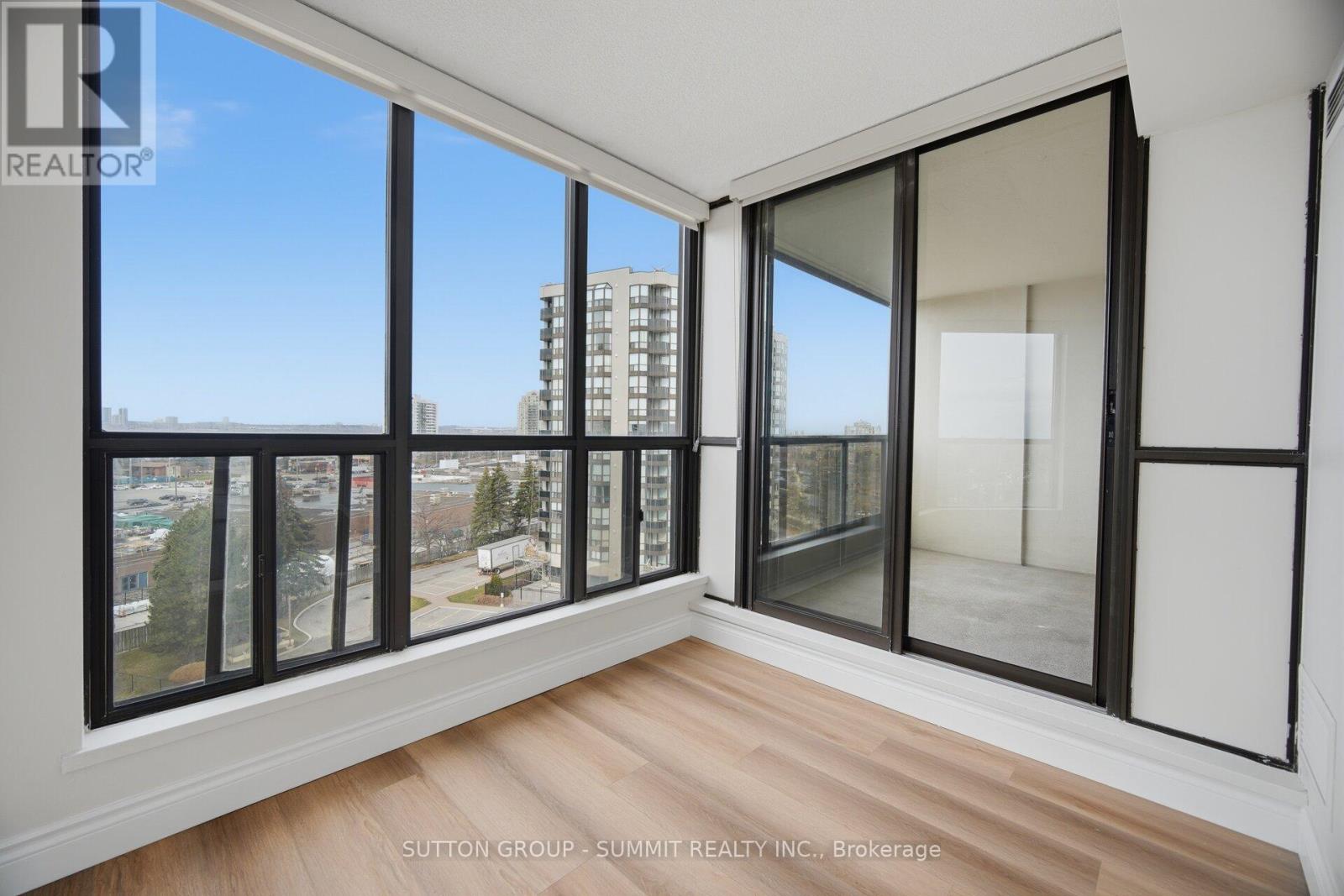 806 - 1111 Bough Beeches Boulevard, Mississauga, Ontario  L4W 4N1 - Photo 16 - W12953610