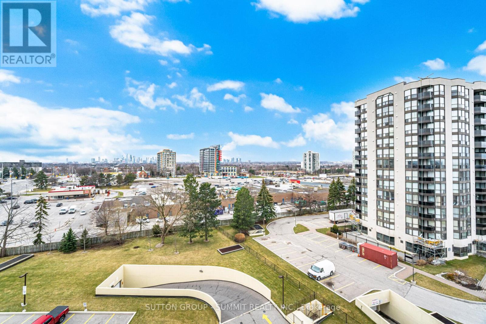 806 - 1111 Bough Beeches Boulevard, Mississauga, Ontario  L4W 4N1 - Photo 32 - W12953610