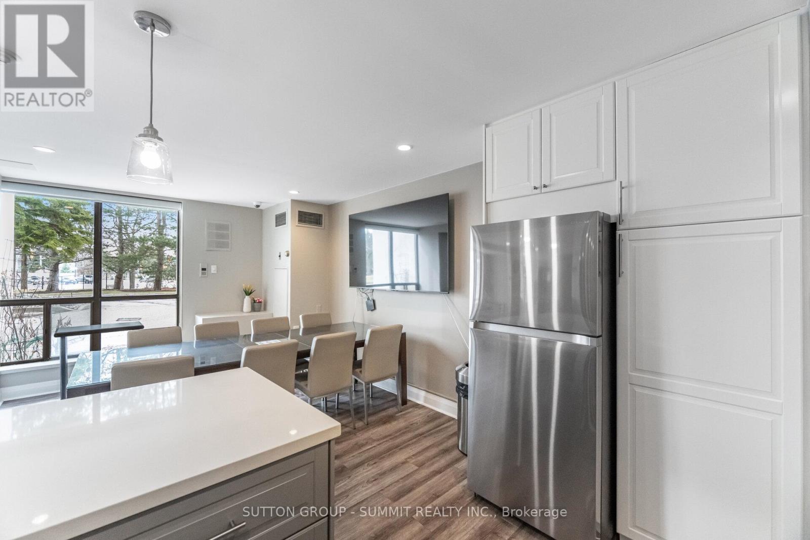 806 - 1111 Bough Beeches Boulevard, Mississauga, Ontario  L4W 4N1 - Photo 42 - W12953610