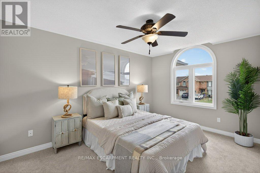 2067 Chrisdon Road, Burlington, Ontario  L7M 3W9 - Photo 26 - W12953626