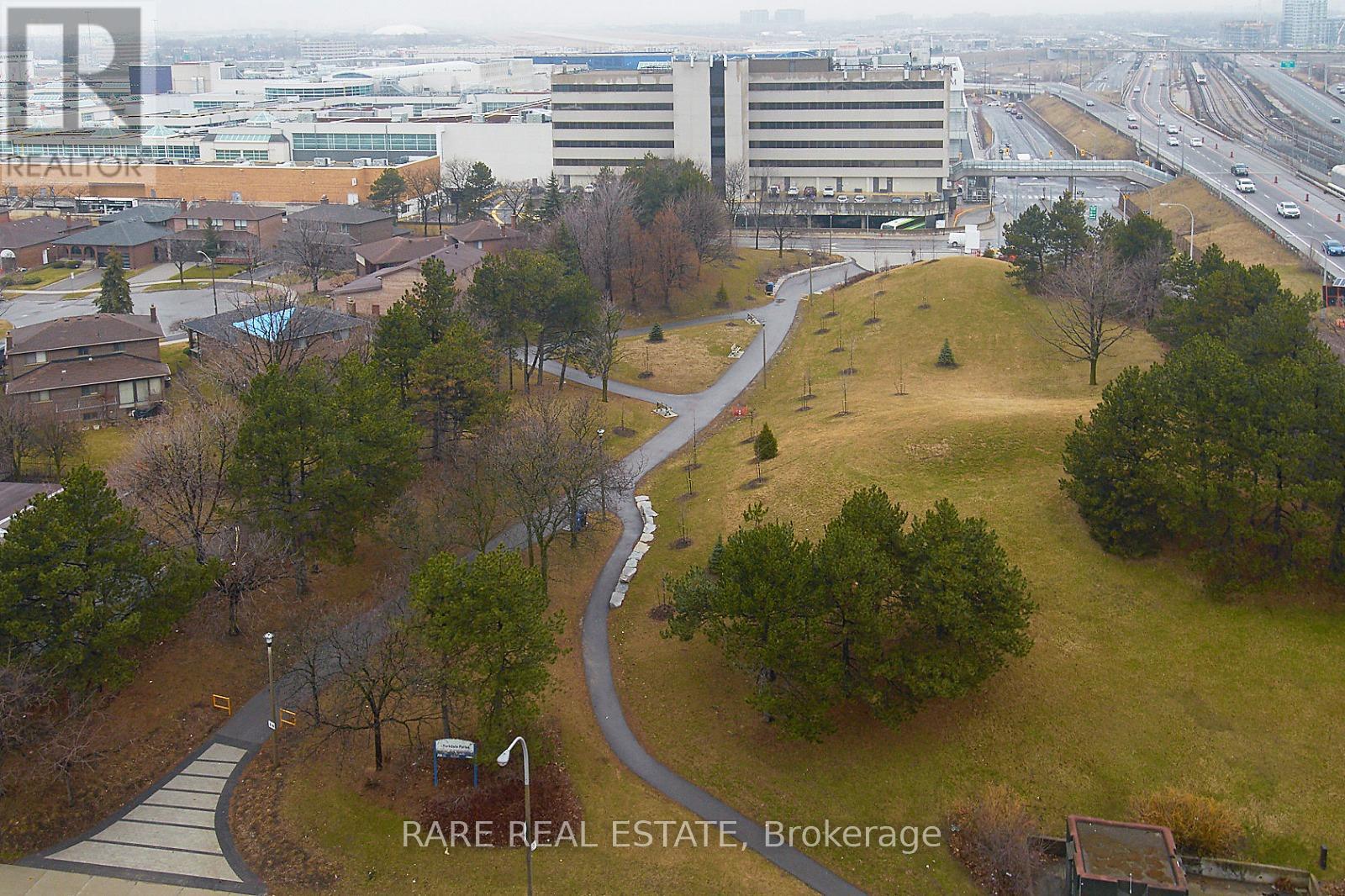 1408 - 160 Flemington Road, Toronto, Ontario  M6A 0A9 - Photo 11 - W12953662