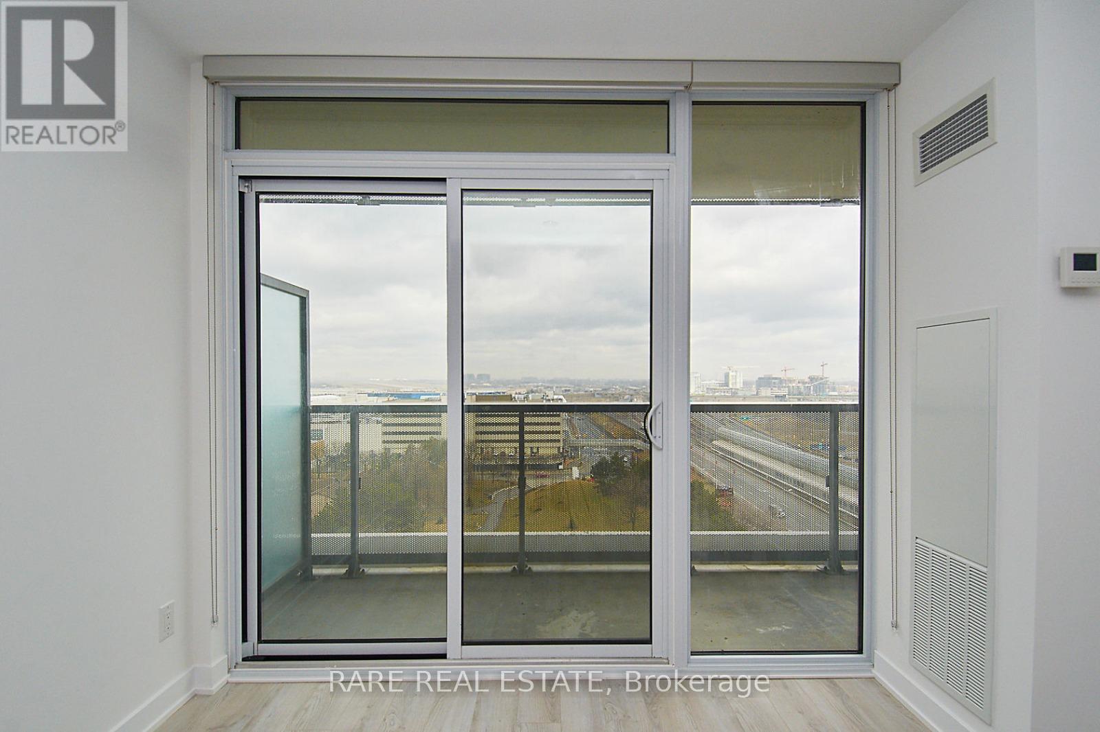 1408 - 160 Flemington Road, Toronto, Ontario  M6A 0A9 - Photo 9 - W12953662