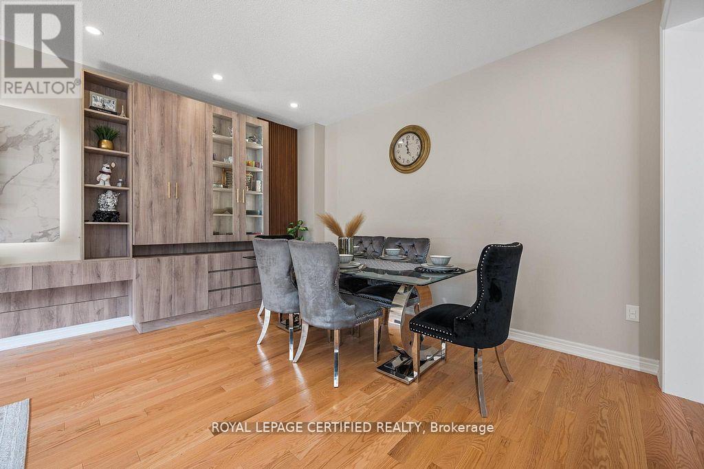 42 Kambalda Road, Brampton, Ontario  L7A 0C3 - Photo 13 - W12953664