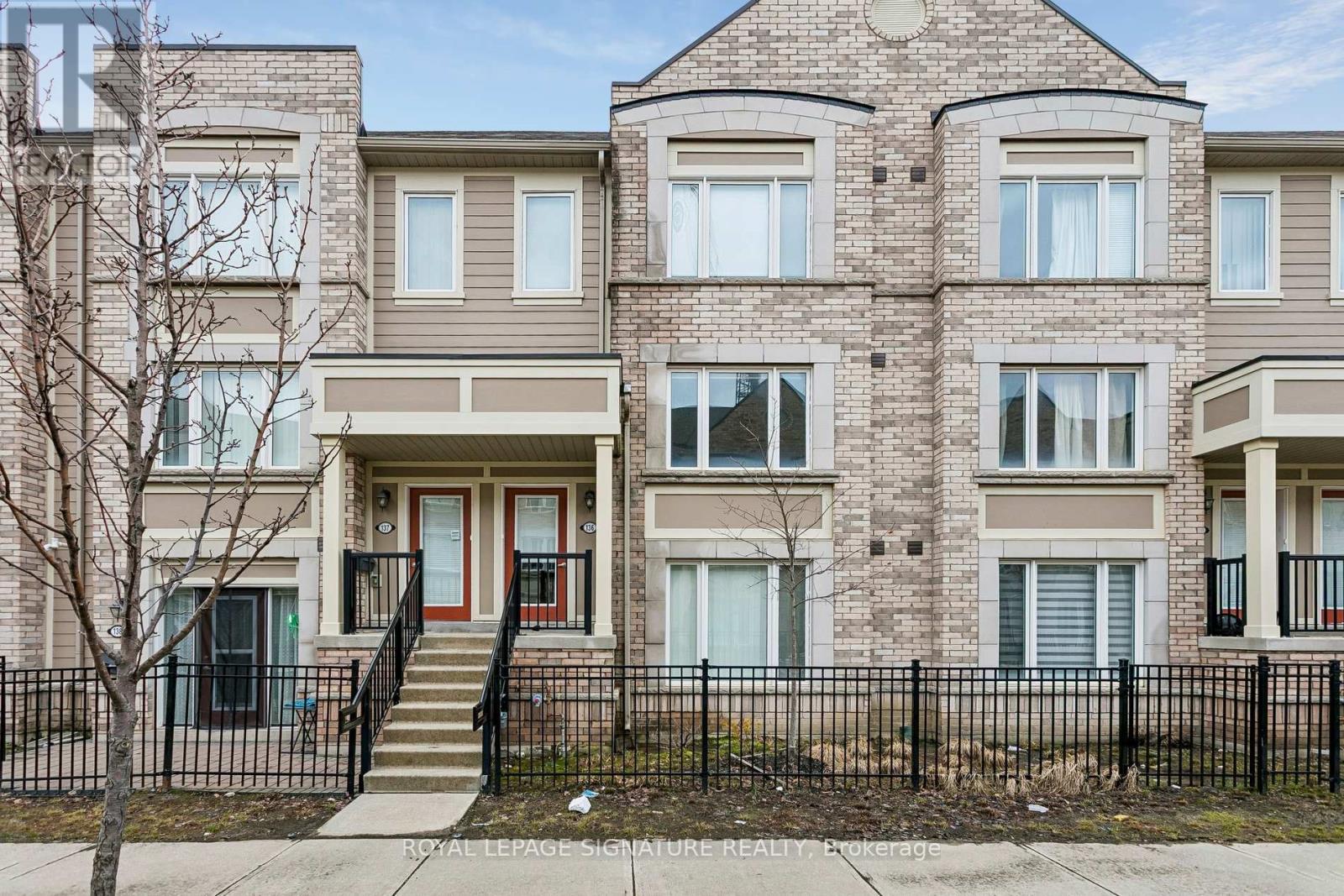 136 - 1 BECKENROSE COURT, Brampton, Ontario