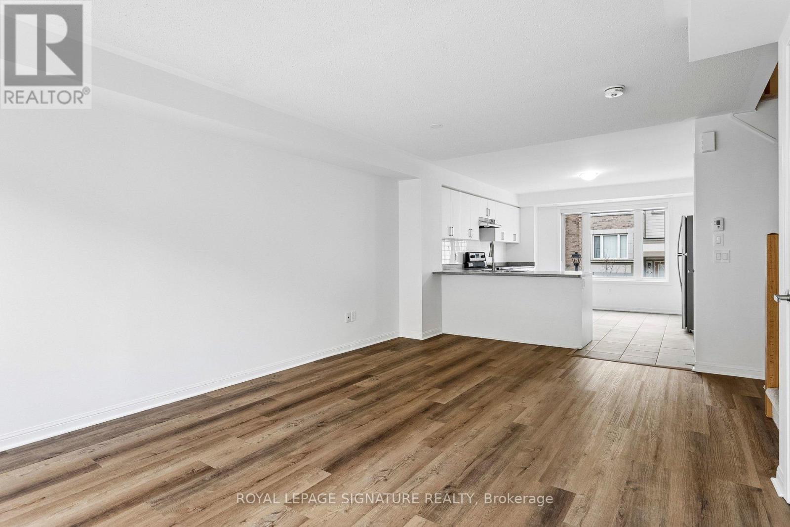 136 - 1 Beckenrose Court, Brampton, Ontario  L6Y 6G2 - Photo 3 - W12953702