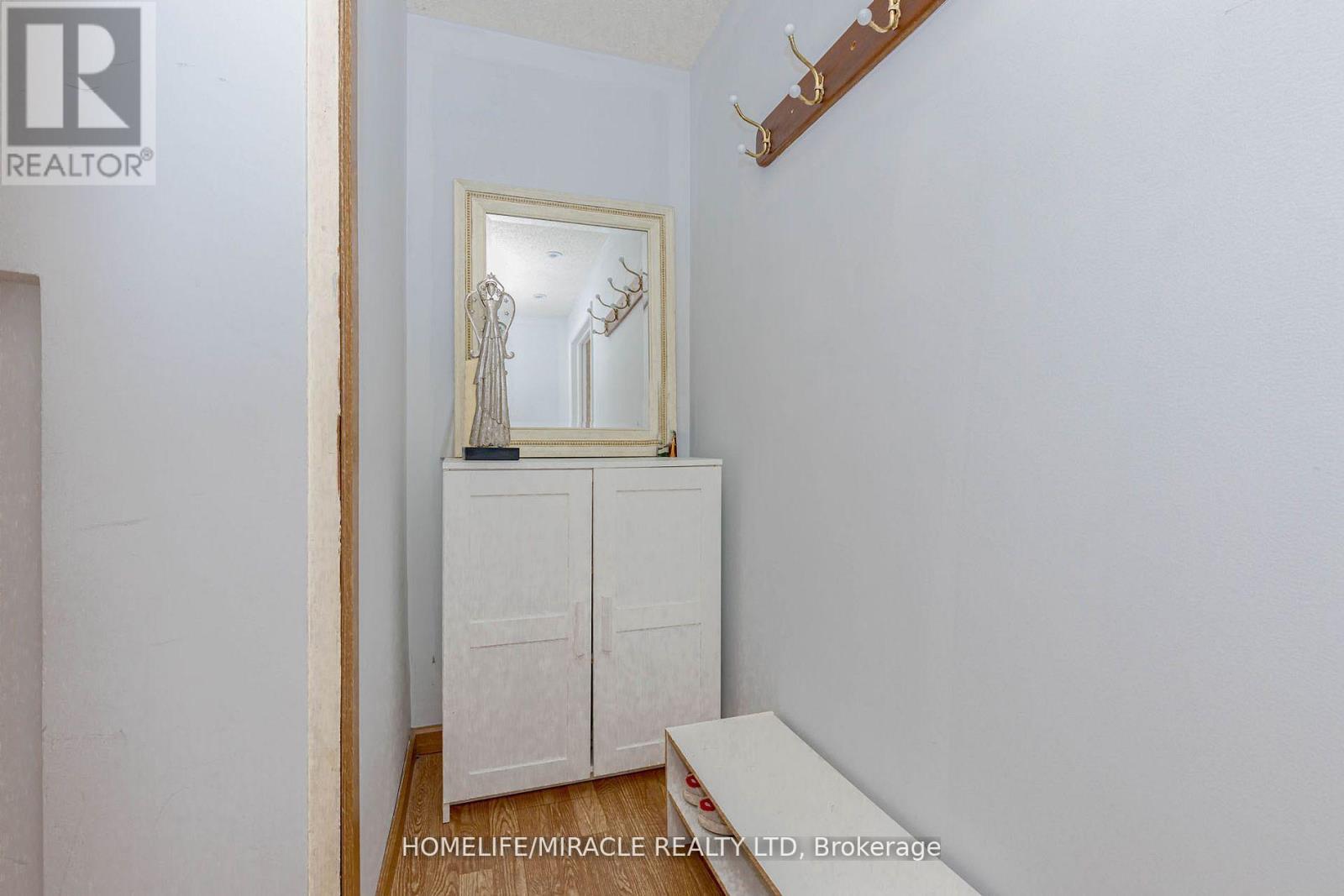 32 Langston Drive, Brampton, Ontario  L6V 3W7 - Photo 41 - W12953738