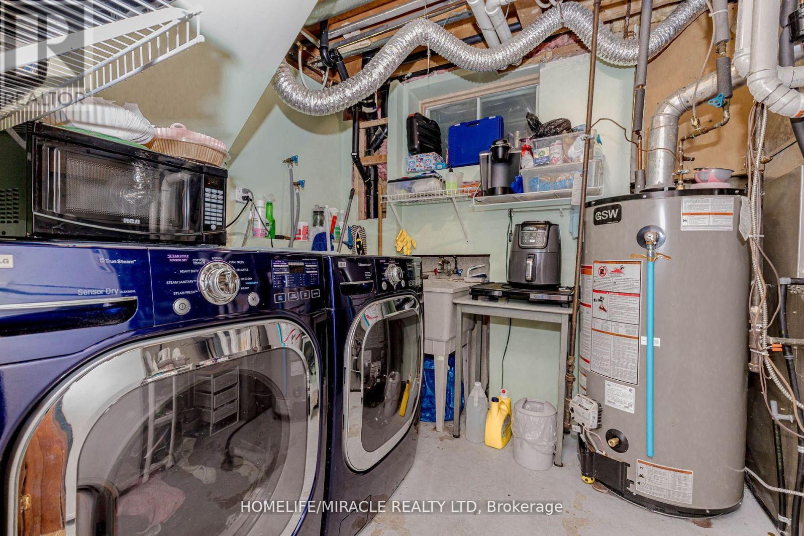 32 Langston Drive, Brampton, Ontario  L6V 3W7 - Photo 45 - W12953738