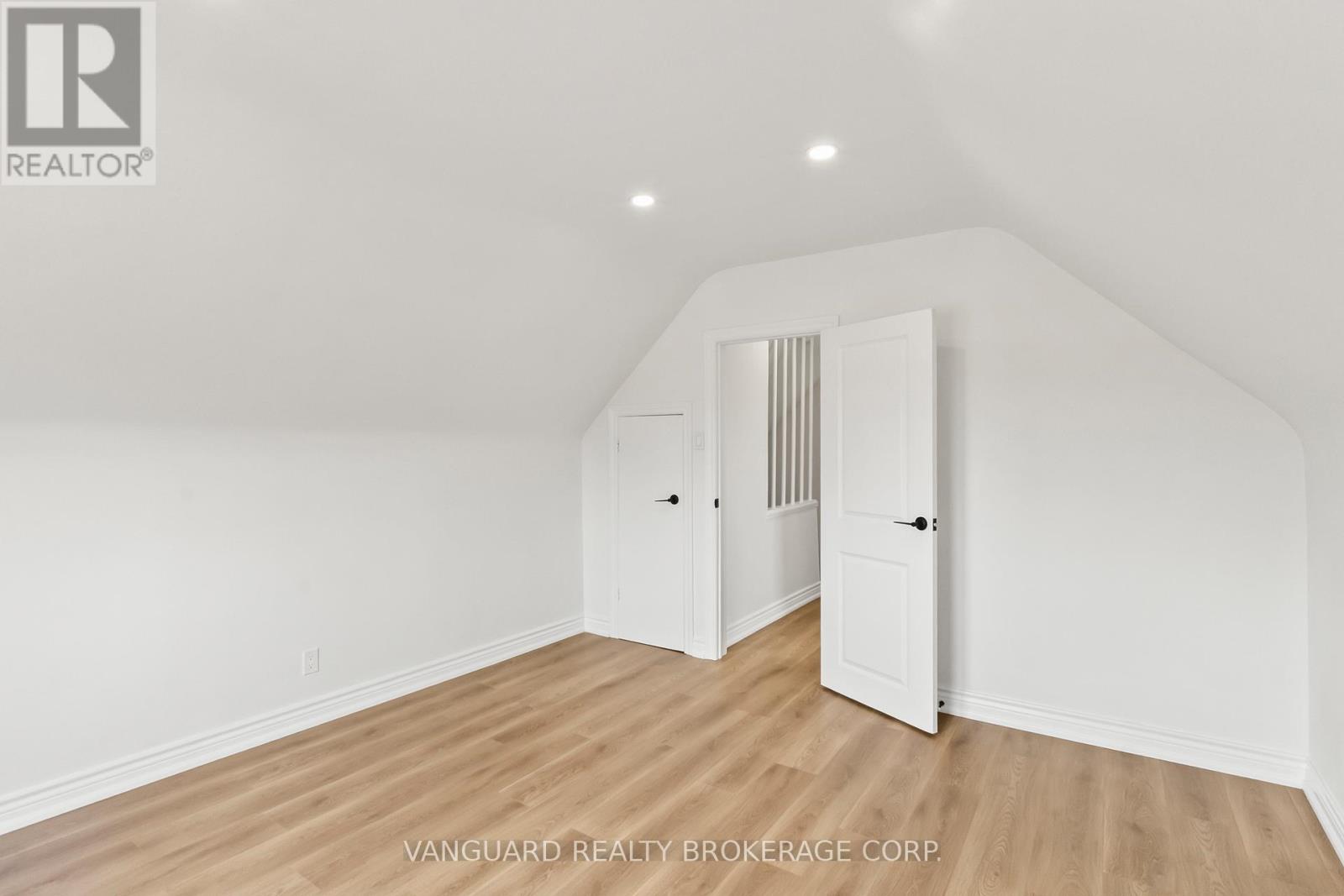 69 Joyce Parkway, Toronto, Ontario  M6B 2T3 - Photo 18 - W12953742