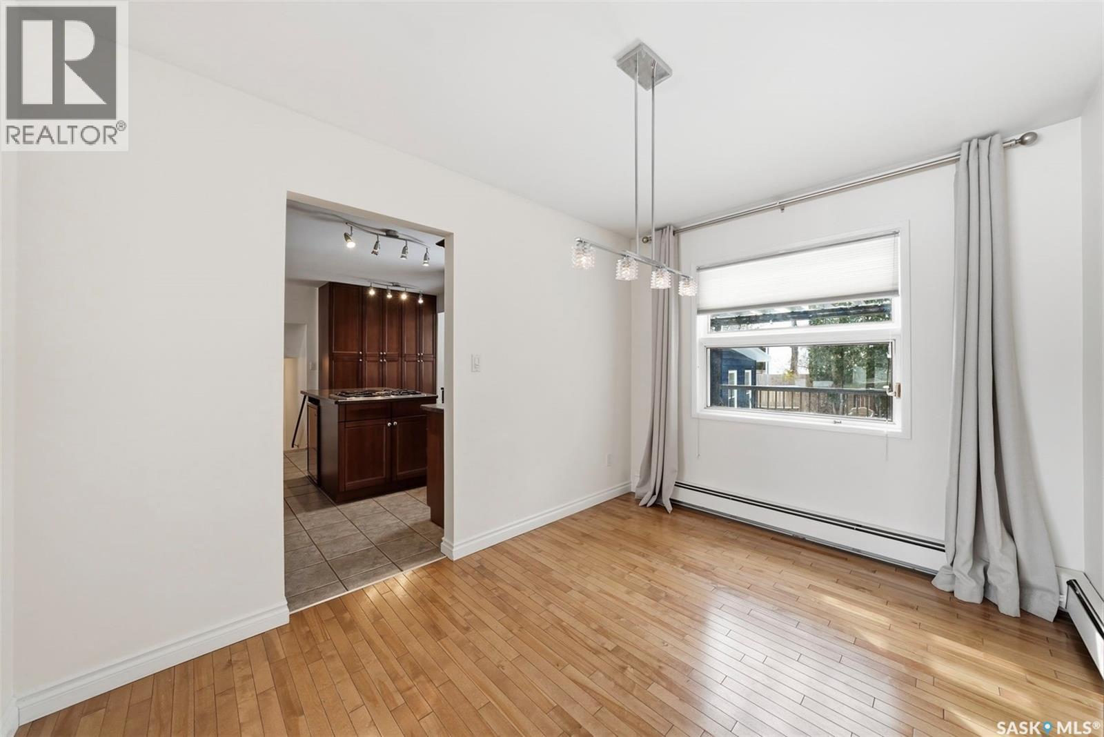 419 Chitek Crescent, Saskatoon, Saskatchewan  S7K 5C1 - Photo 5 - SK031872