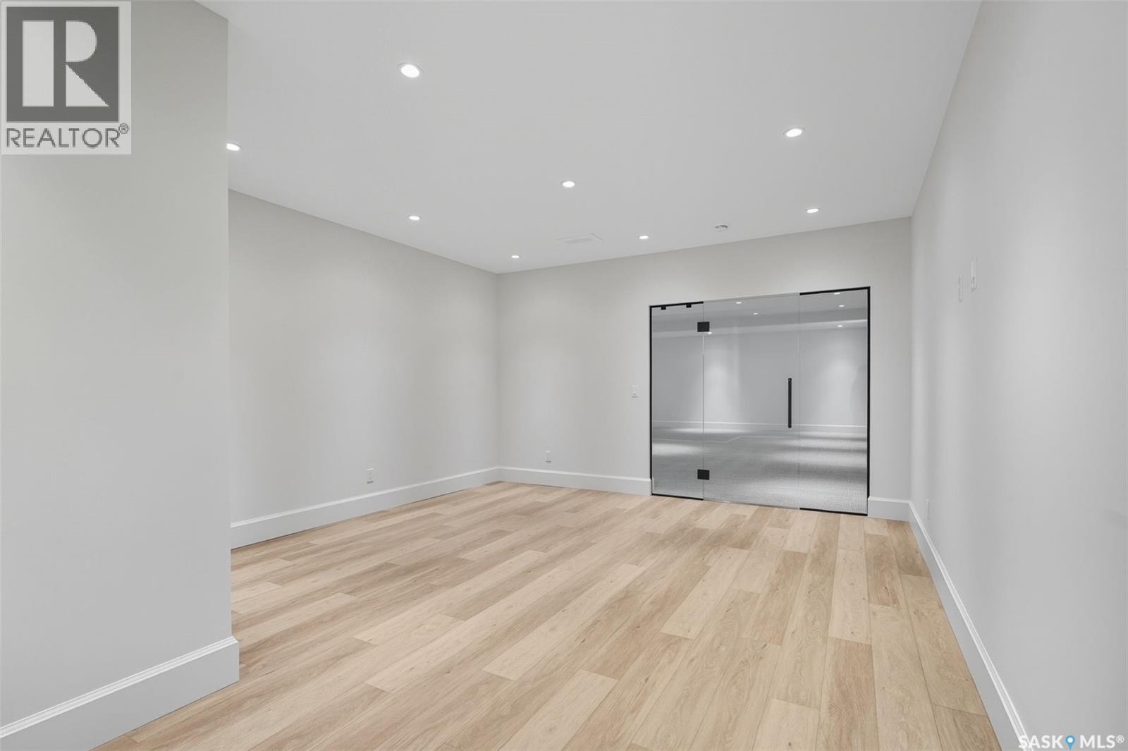 31 350 Cartwright Street, Saskatoon, Saskatchewan  S7T 1B1 - Photo 33 - SK031722