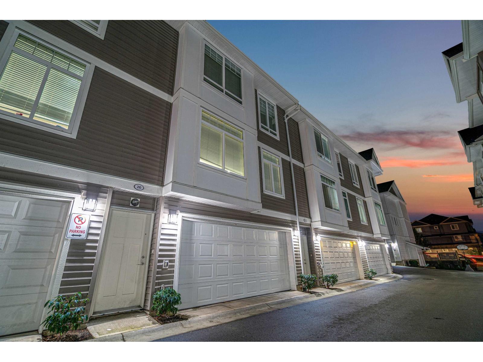 26 11267 133 Street, Surrey, British Columbia  V3R 0E3 - Photo 2 - R3106074