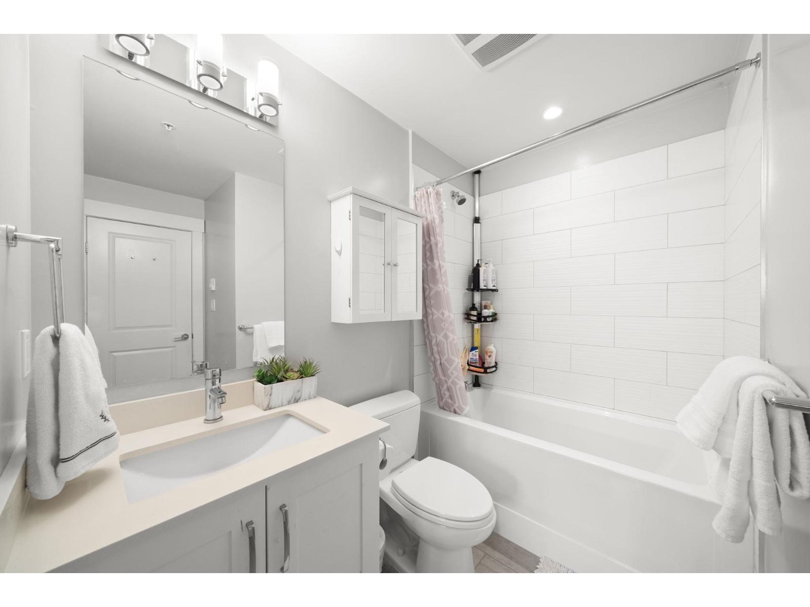 419 20728 Willoughby Town Centre Drive, Langley, British Columbia  V2Y 0P3 - Photo 17 - R3106176