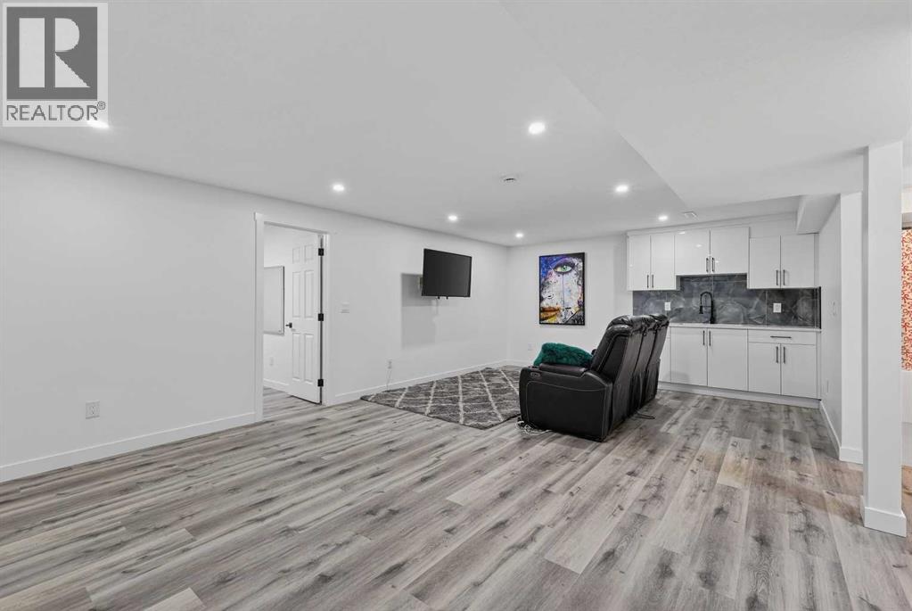 201 Autumn Circle Se, Calgary, Alberta  T3M 0J9 - Photo 33 - A2298738