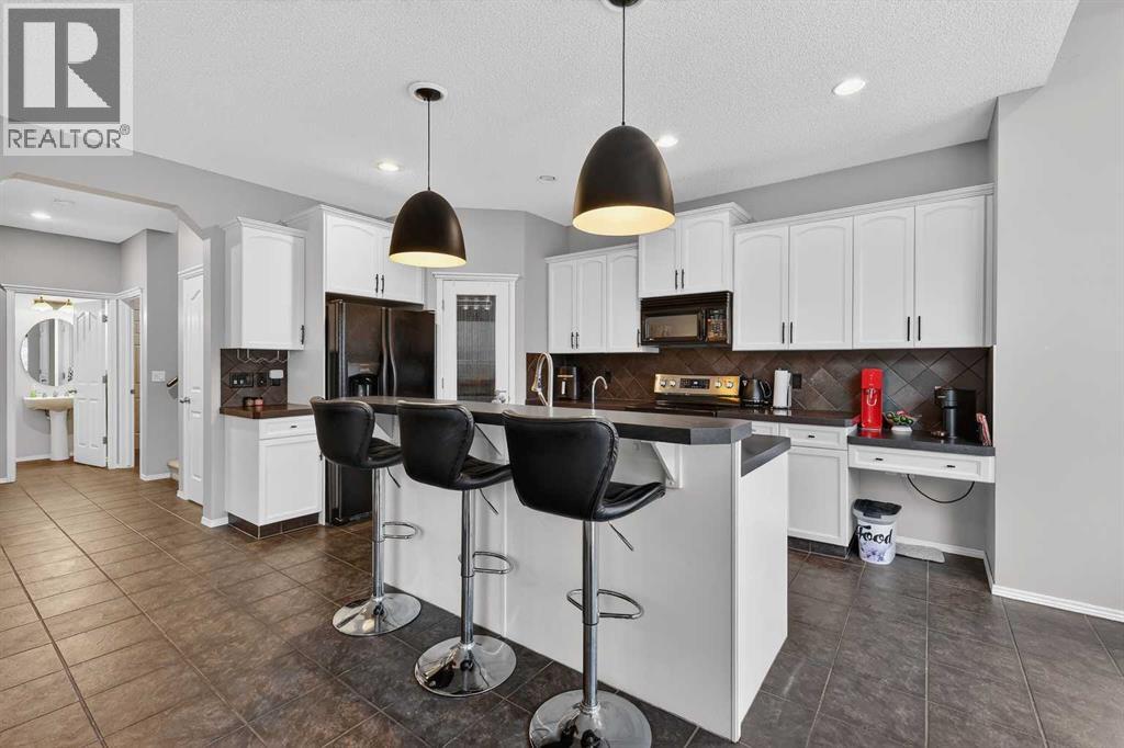 201 Autumn Circle Se, Calgary, Alberta  T3M 0J9 - Photo 7 - A2298738