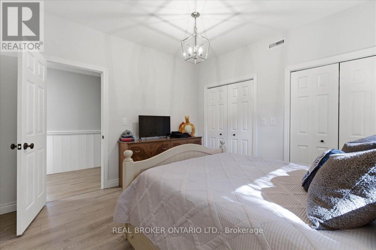 4589 Watson Road N, Puslinch, Ontario  N0B 2J0 - Photo 31 - X12953506