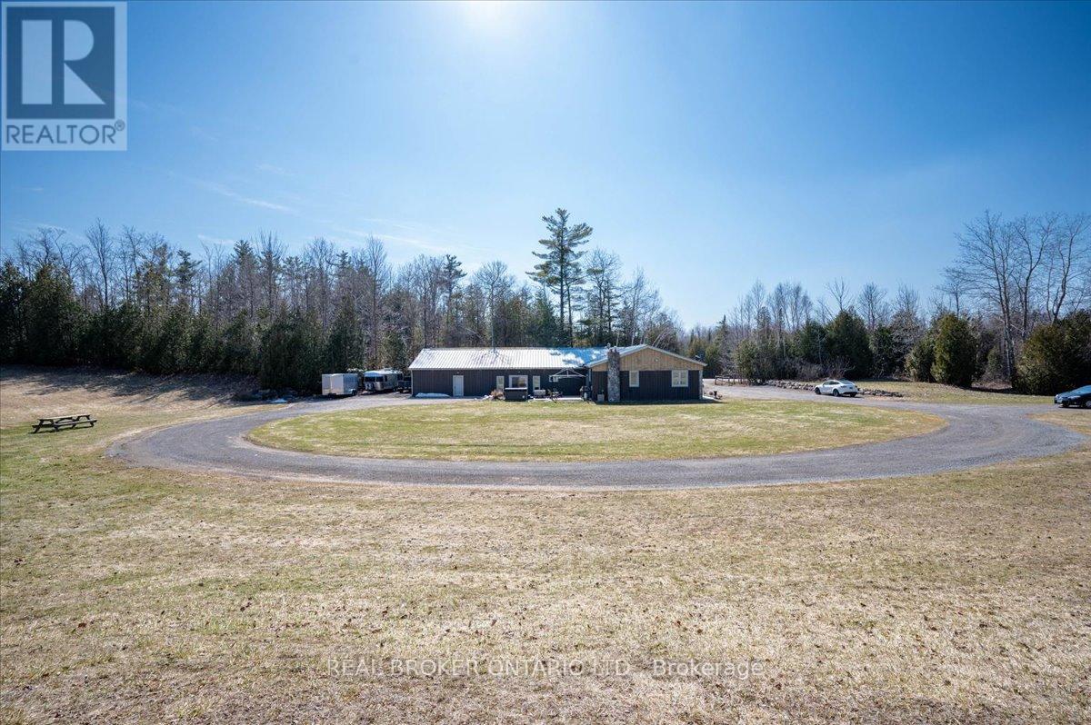 4589 Watson Road N, Puslinch, Ontario  N0B 2J0 - Photo 47 - X12953506