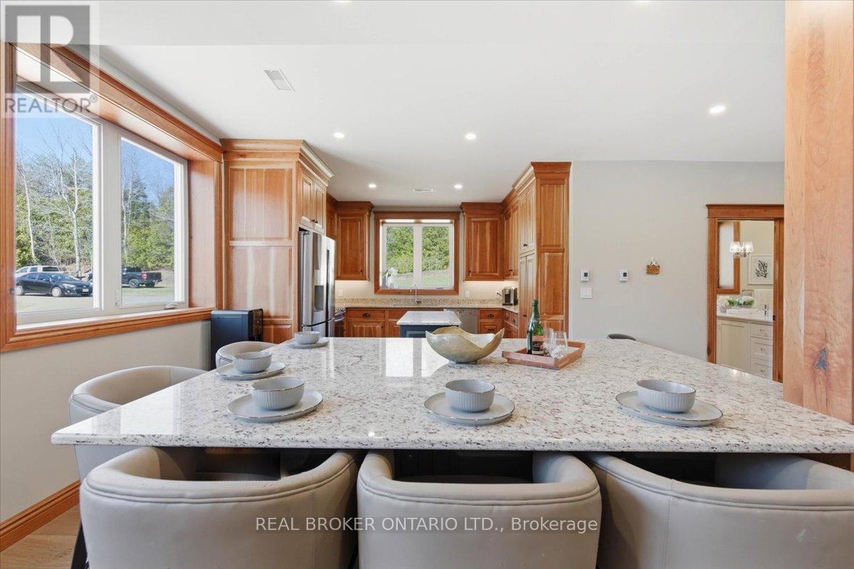 4589 Watson Road N, Puslinch, Ontario  N0B 2J0 - Photo 6 - X12953506