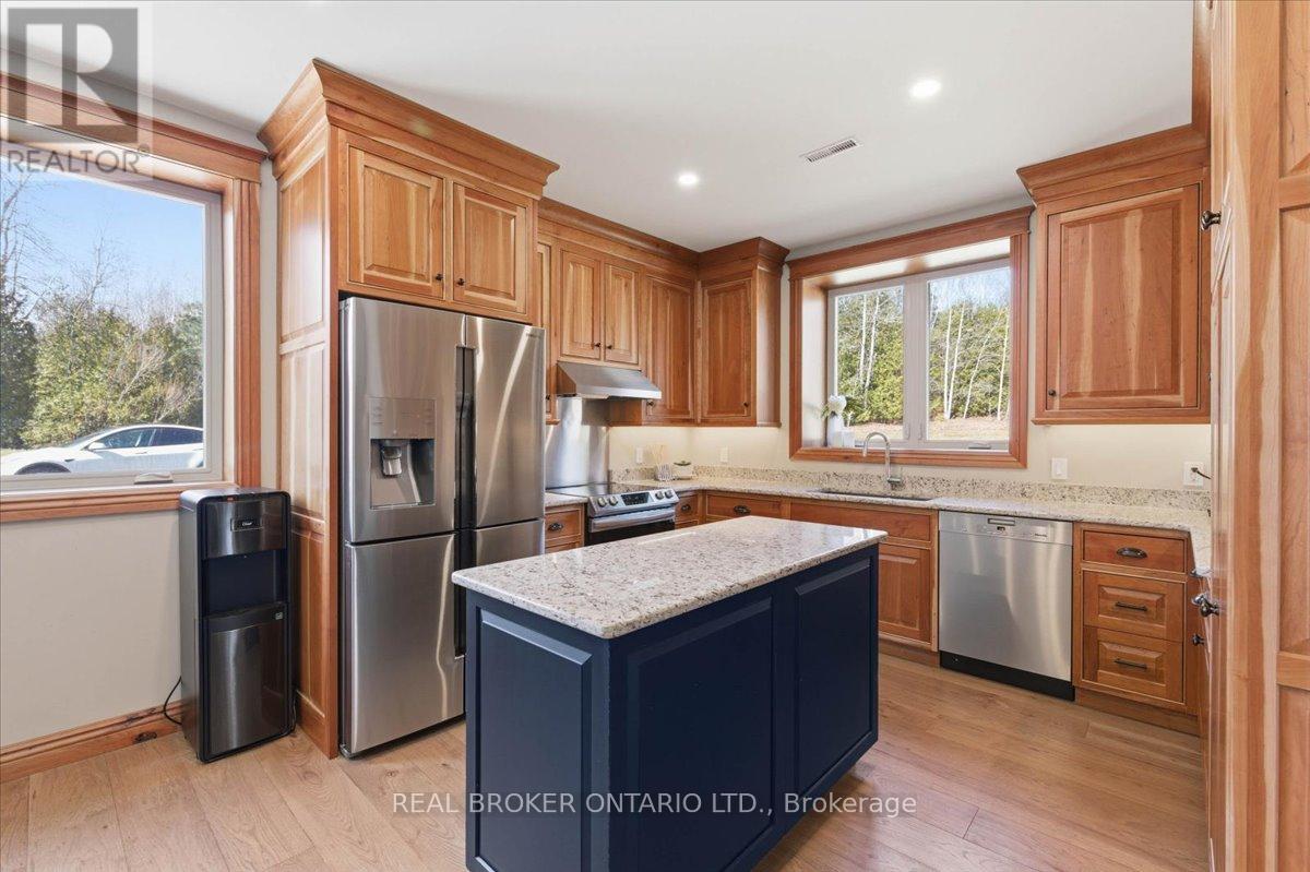 4589 Watson Road N, Puslinch, Ontario  N0B 2J0 - Photo 8 - X12953506