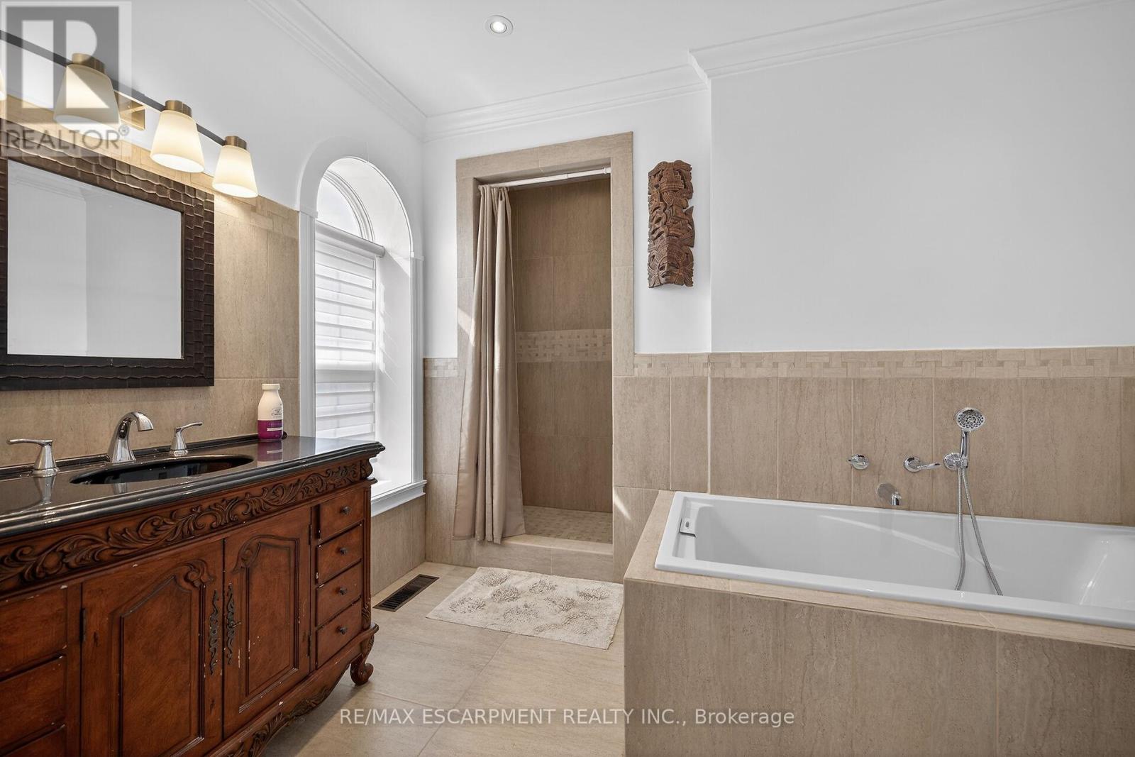 2 Main Street W, Haldimand, Ontario  N0A 1P0 - Photo 30 - X12953568