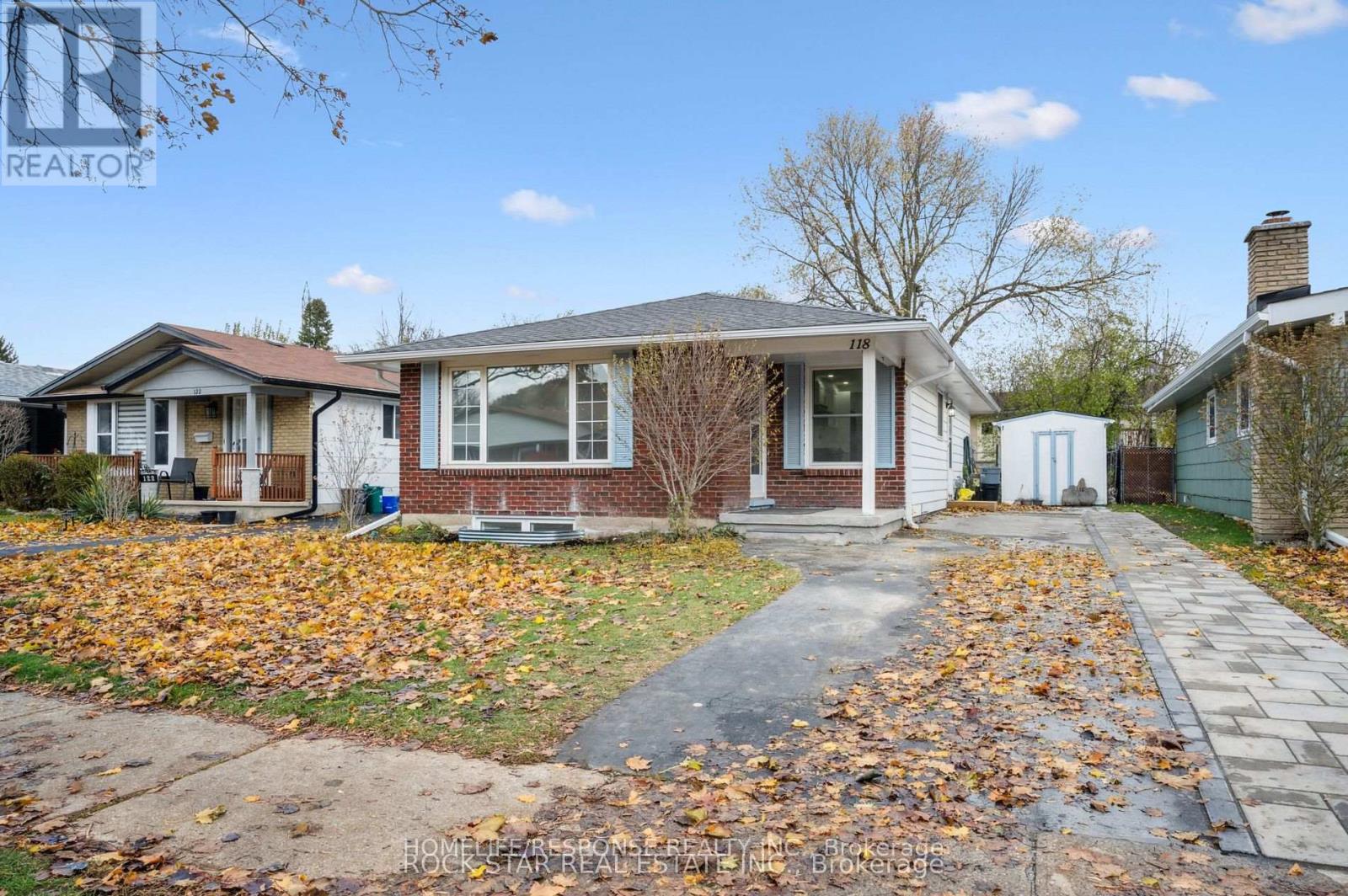 LOWER - 118 SELKIRK DRIVE, Kitchener, Ontario