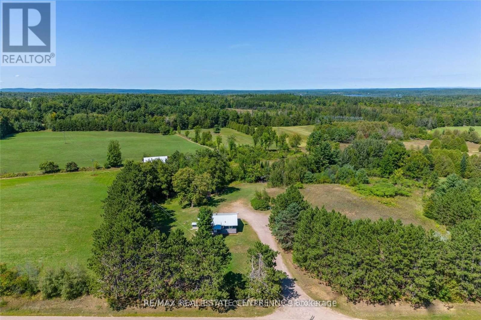 814 Sand Road, Bonnechere Valley, Ontario  K0J 1T0 - Photo 2 - X12953686