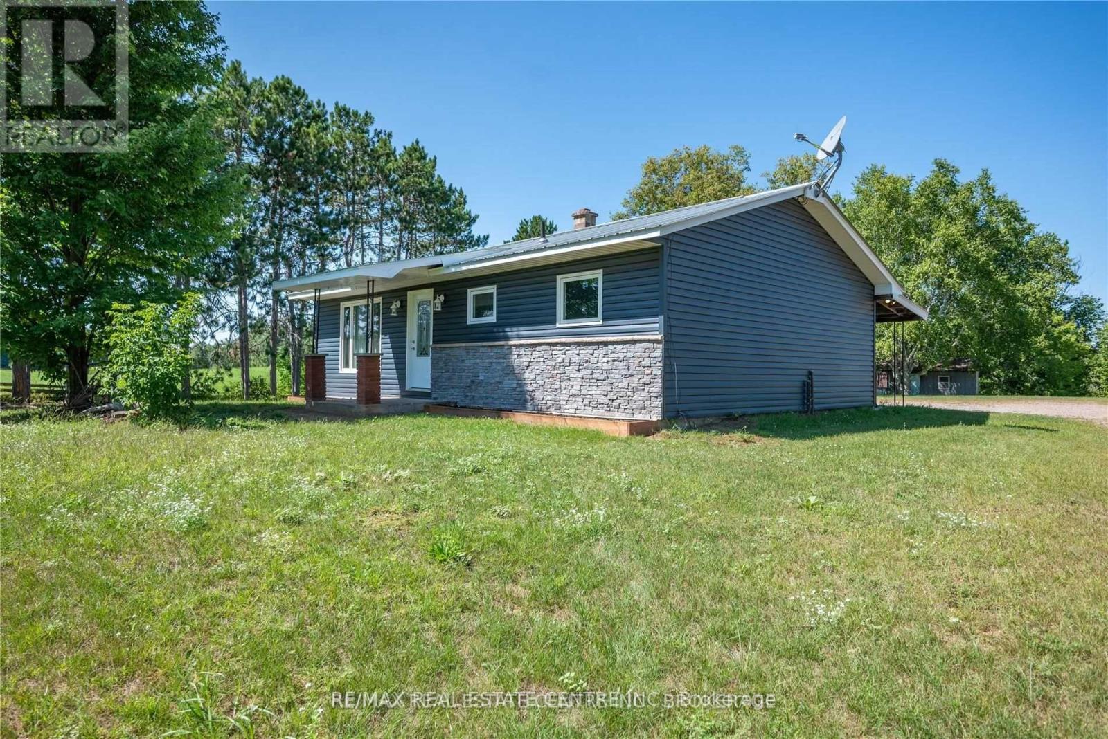 814 Sand Road, Bonnechere Valley, Ontario  K0J 1T0 - Photo 21 - X12953686