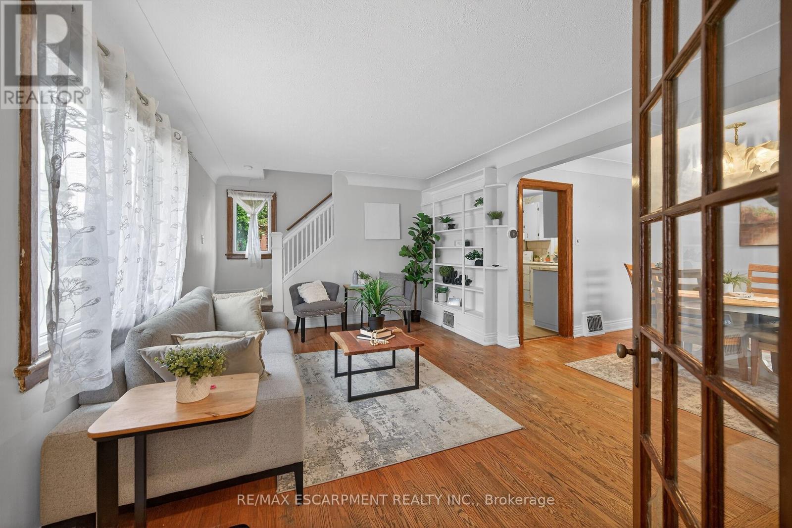 144 Hunter Street W, Hamilton, Ontario  L8P 1R1 - Photo 5 - X12953736