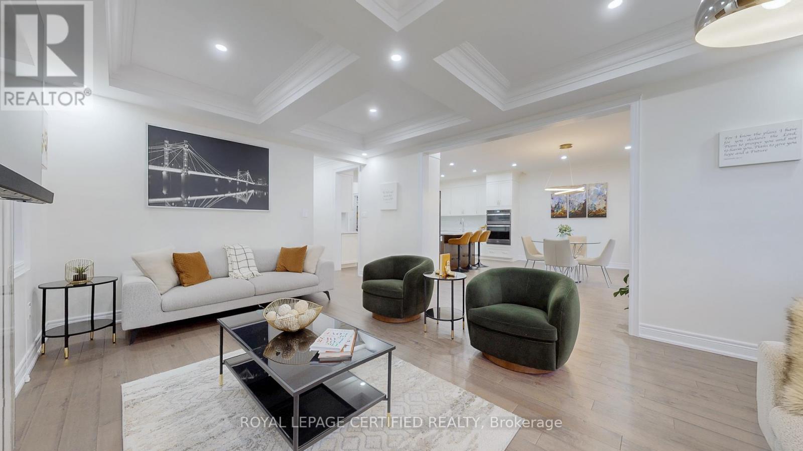 29 Frost Street, Brampton, Ontario  L6X 5R3 - Photo 8 - W12953596