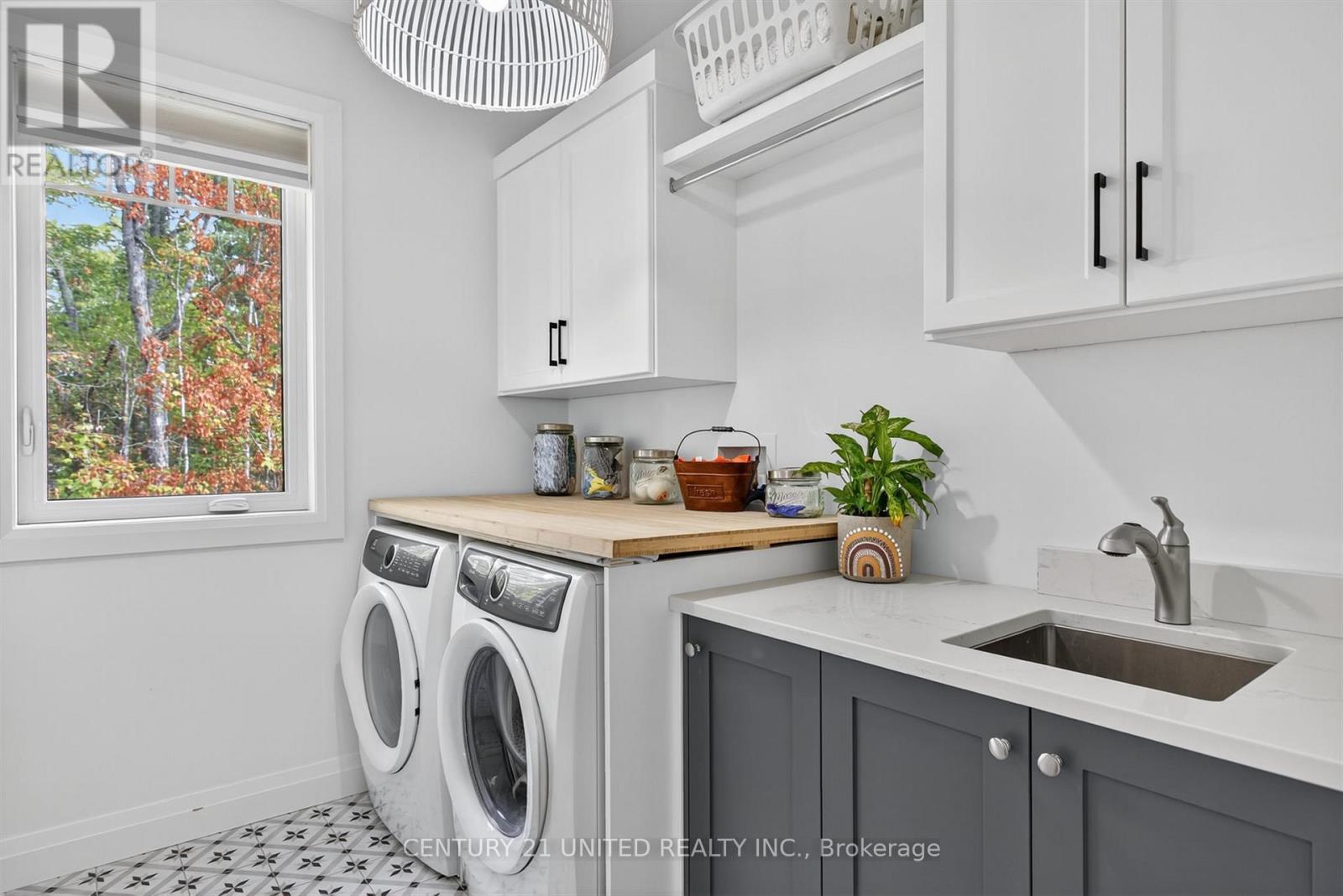 322 Elbow Point Road, Trent Lakes, Ontario  K0L 1J0 - Photo 17 - X12776974