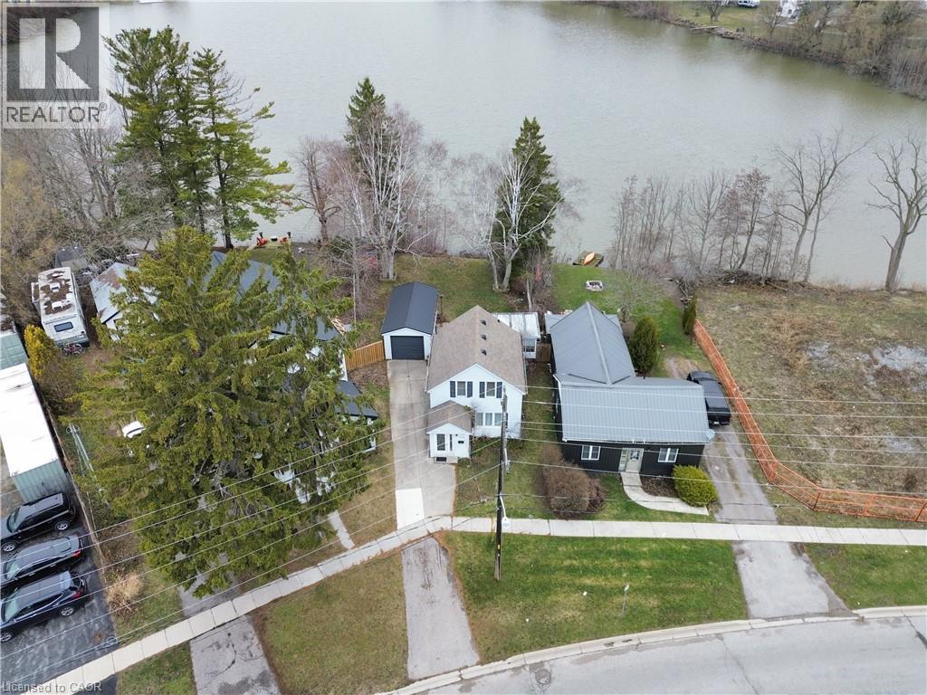 221 Chapman Street E, Norfolk, Ontario  N0A 1N0 - Photo 1 - 40816725