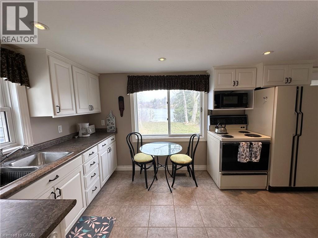 221 Chapman Street E, Norfolk, Ontario  N0A 1N0 - Photo 19 - 40816725