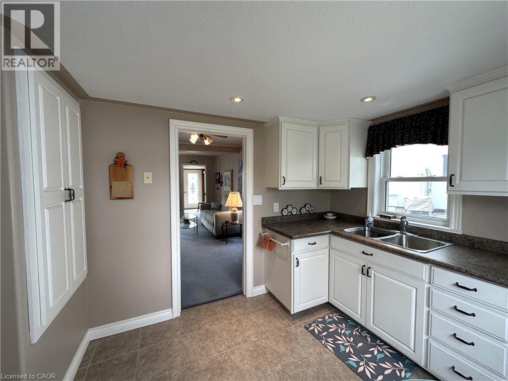 221 Chapman Street E, Norfolk, Ontario  N0A 1N0 - Photo 21 - 40816725