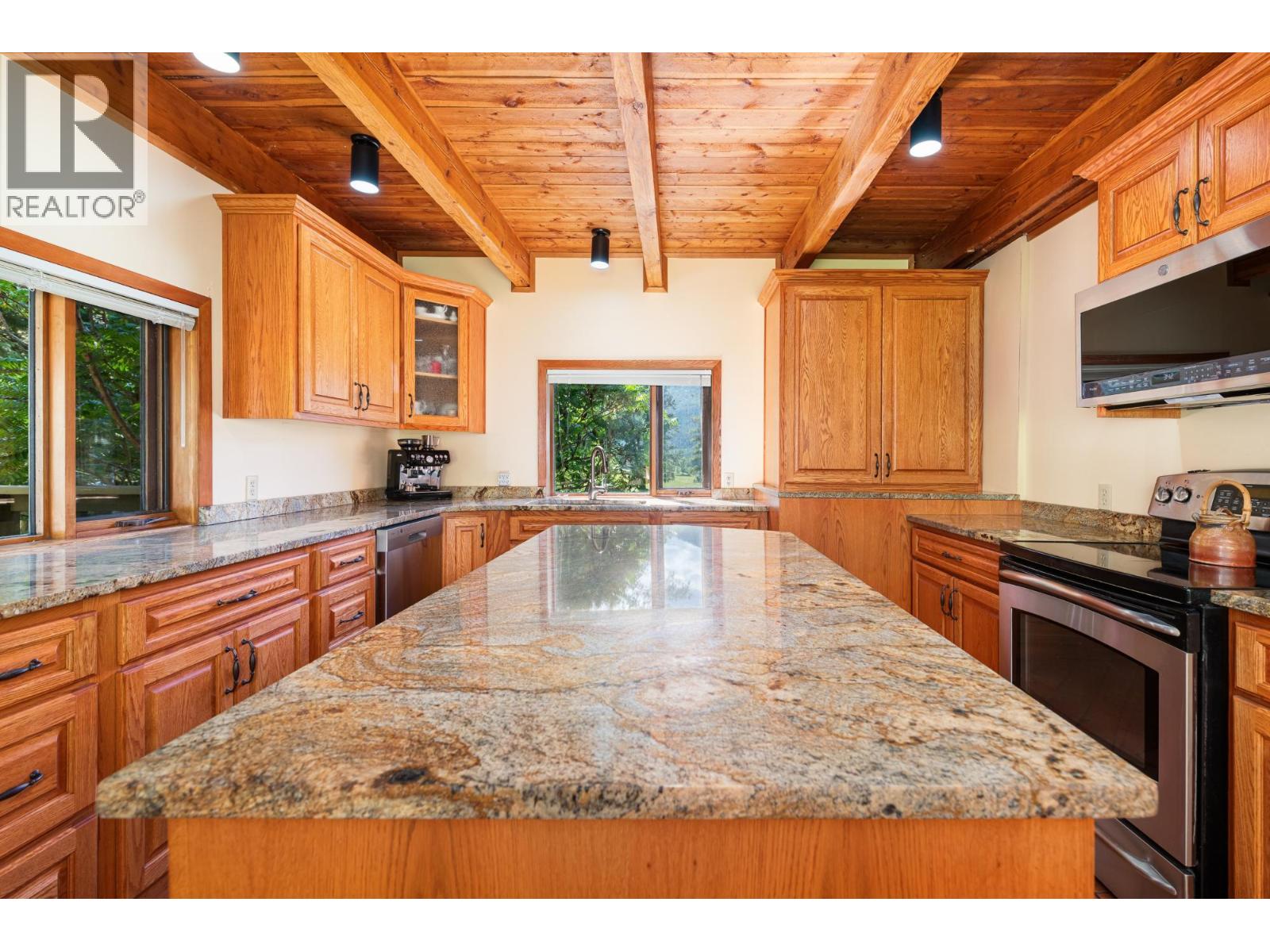 2093 Corn Creek Road, Creston, British Columbia V0B 1G7 - Photo 14 - 10377118