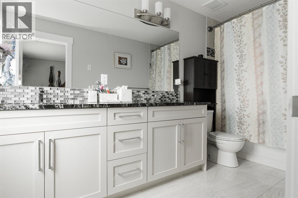 216 Comeau Crescent, Fort Mcmurray, Alberta  T9K 2X6 - Photo 27 - A2271595